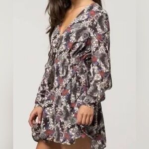 Free People "Stealing Fire" mini dress featuring a floral print long slvs Sz S